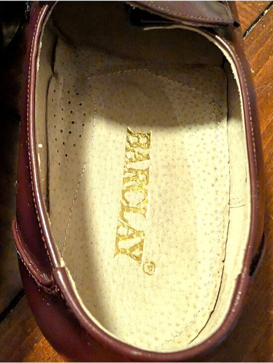 Vintage Barclay Burgundy Leather Tassel Loafers Mens Dress Shoes Size 8 Wide main image 8